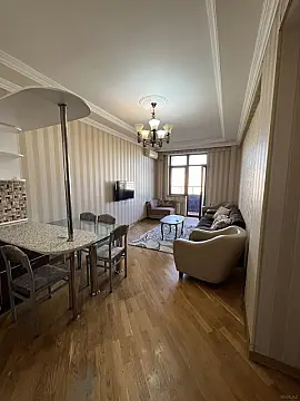 Kirayə verilir 3 otaqlı mənzil 90 m²