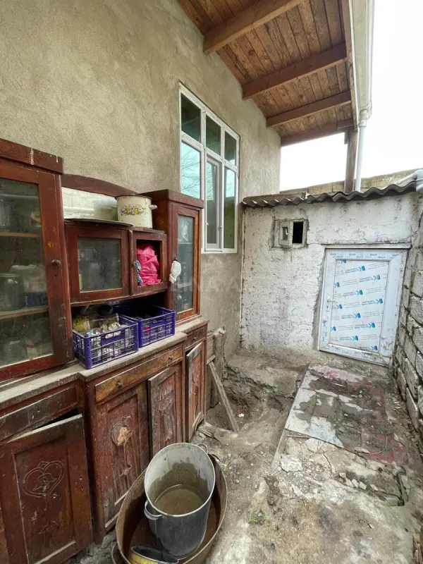 Satılır 4 otaqlı həyət evi 125 m²