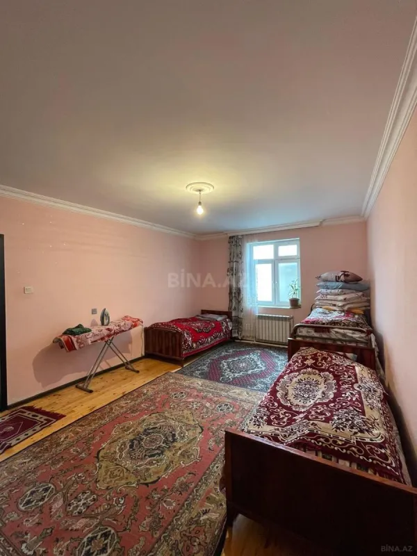 Satılır 4 otaqlı həyət evi 125 m²