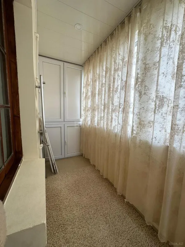 Satılır 2 otaqlı mənzil 60 m²
