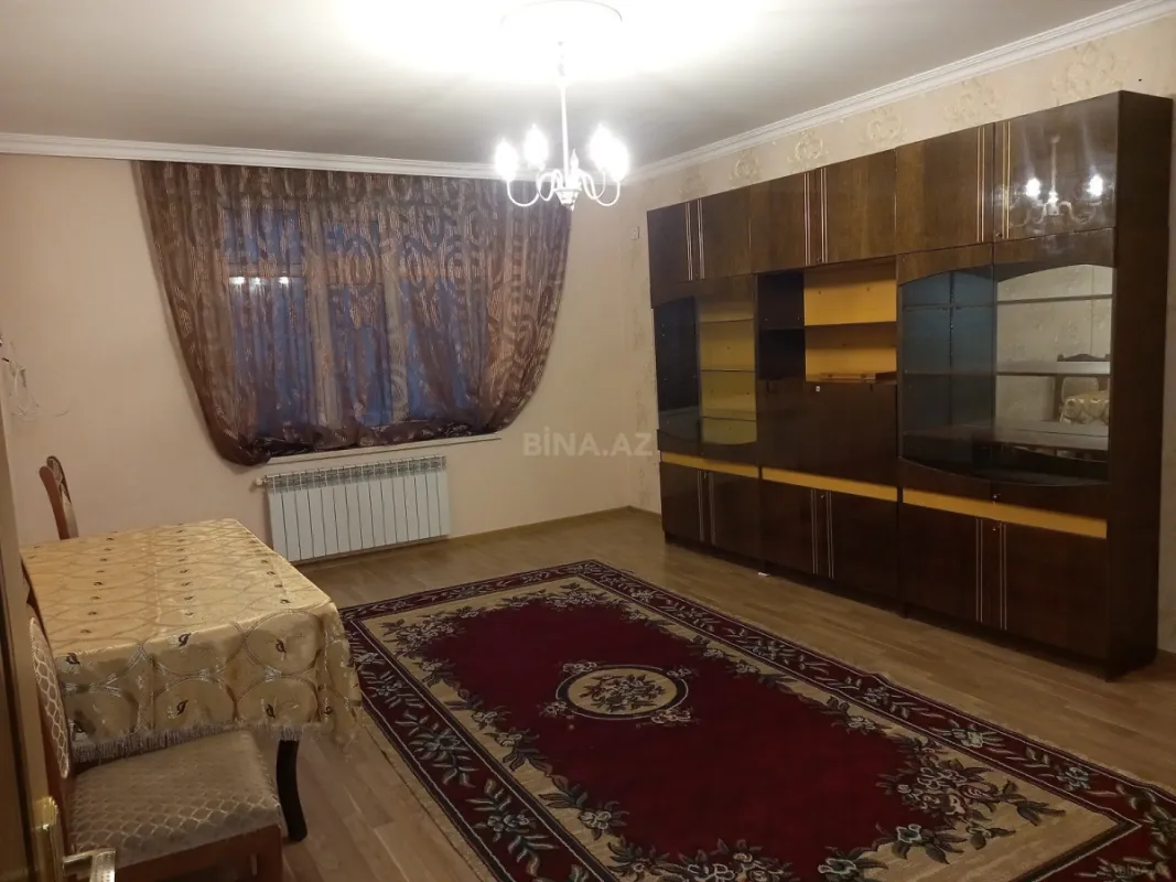 Kirayə verilir 2 otaqlı mənzil 80 m²