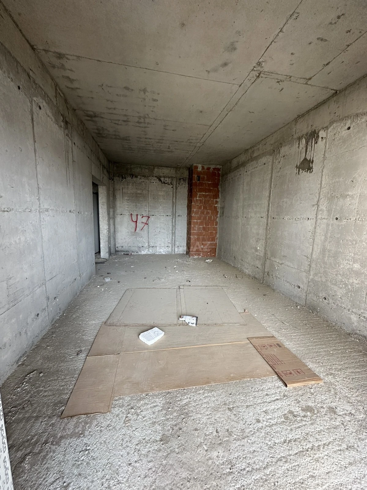 Satılır 2 otaqlı mənzil 73 m²