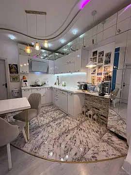 Satılır 3 otaqlı mənzil 90 m²