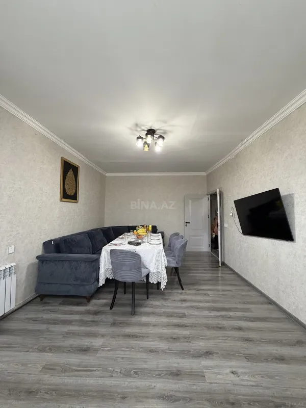 Satılır 4 otaqlı mənzil 95 m²