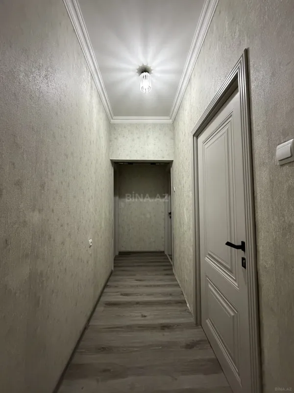 Satılır 4 otaqlı mənzil 95 m²