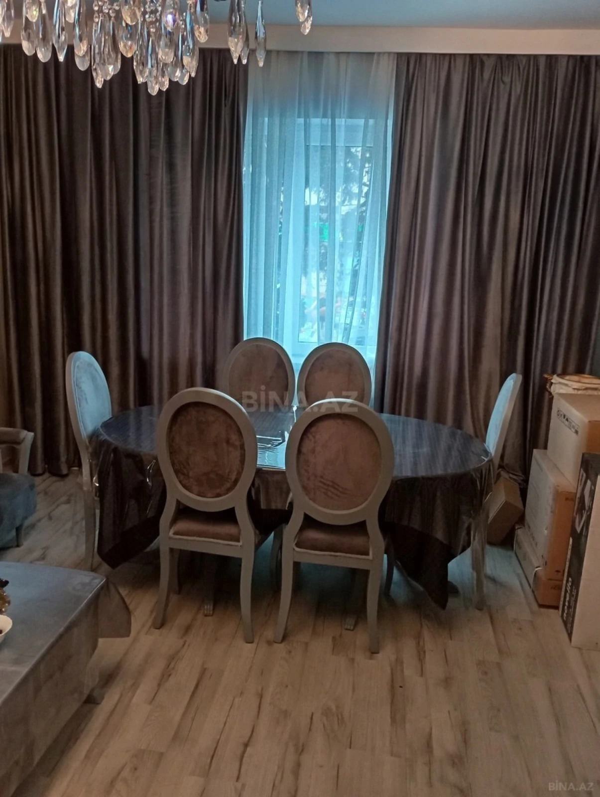 Kirayə verilir 2 otaqlı mənzil 56 m²