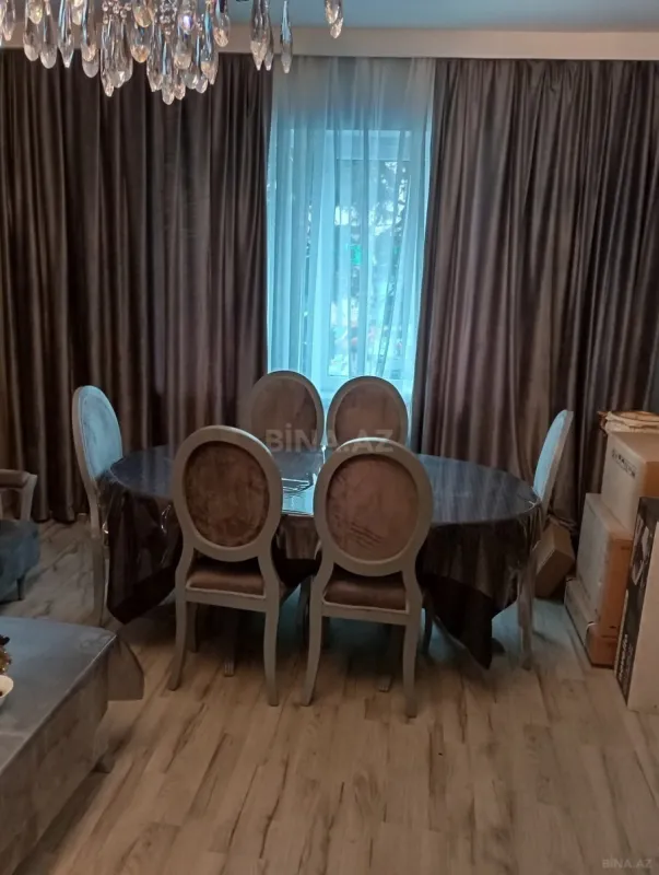 Kirayə verilir 2 otaqlı mənzil 56 m²