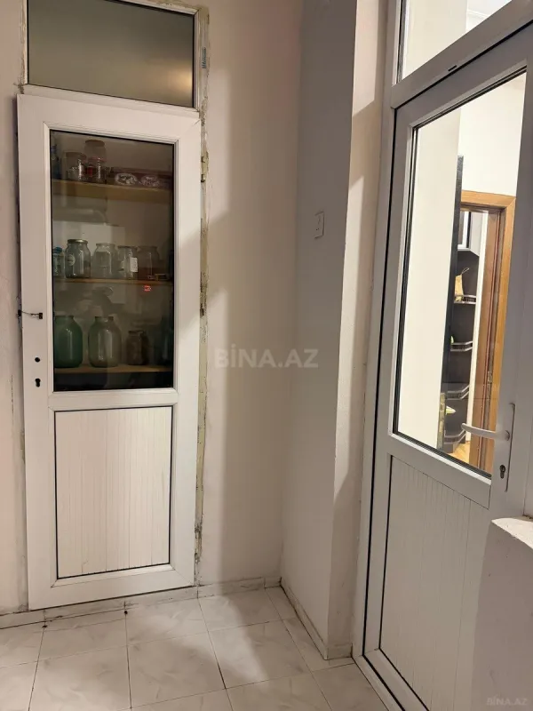 Satılır 2 otaqlı mənzil 77 m²