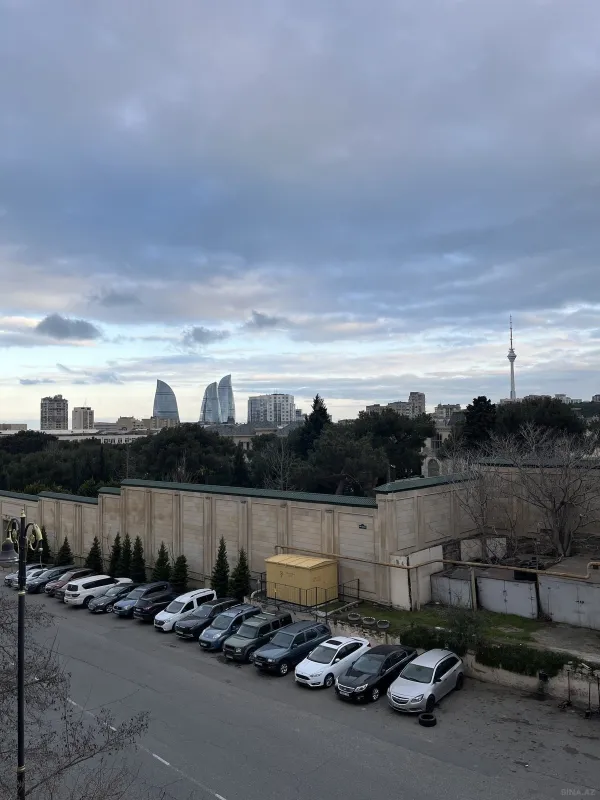 Satılır 1 otaqlı mənzil 35 m²