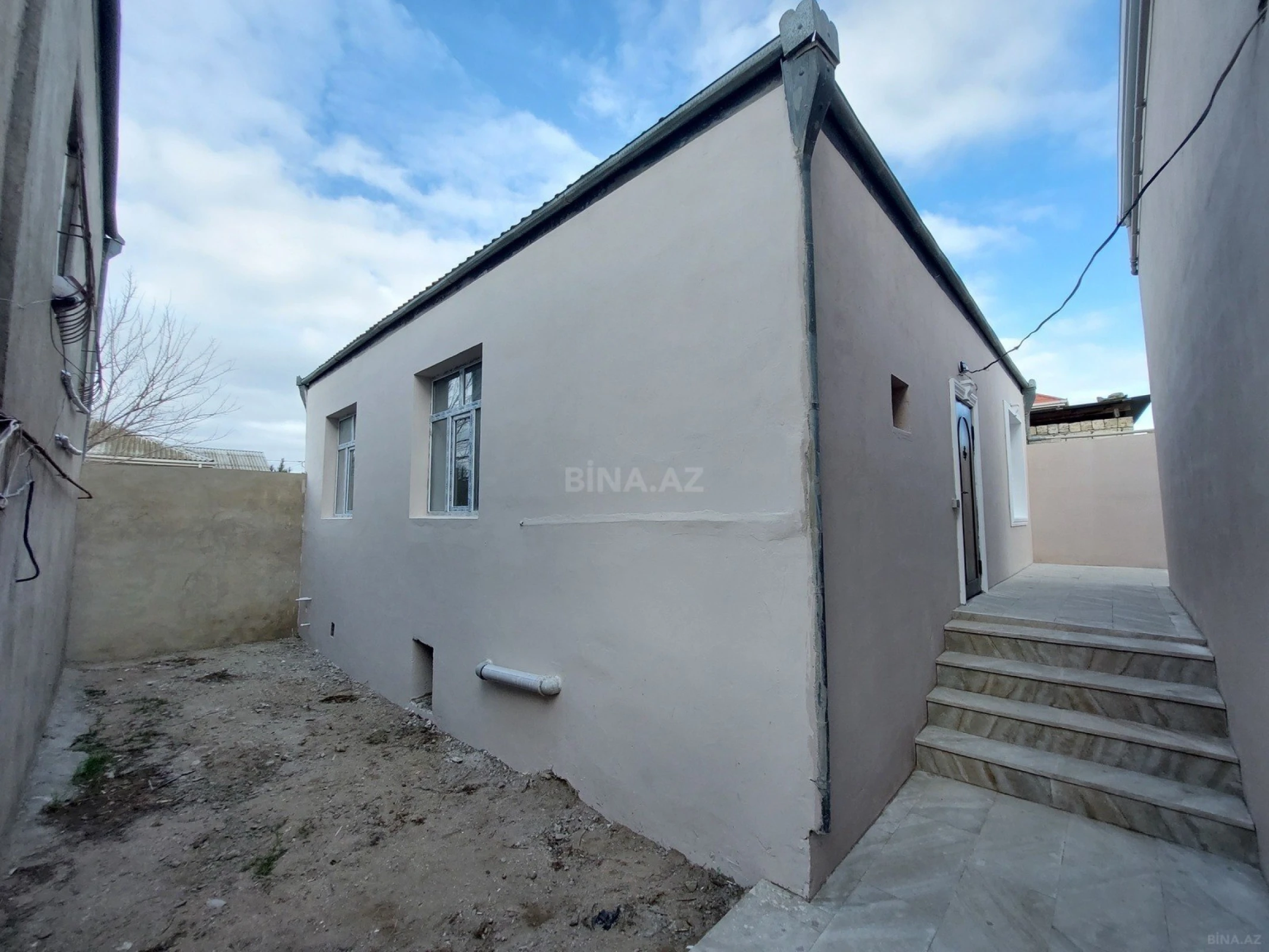 Satılır 3 otaqlı həyət evi 90 m²