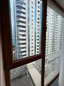 Satılır 2 otaqlı mənzil 117 m²