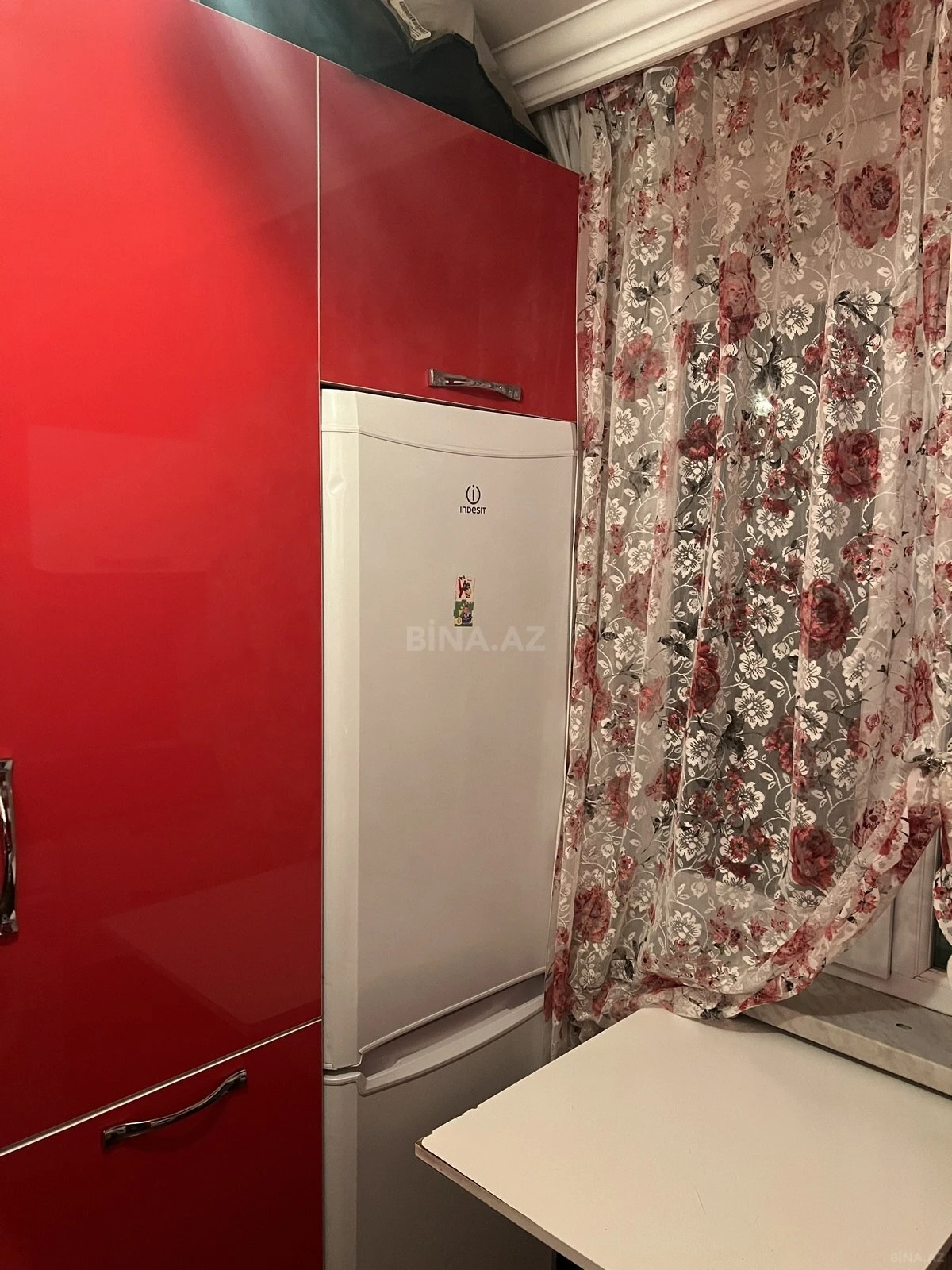 Kirayə verilir 2 otaqlı mənzil 44 m²