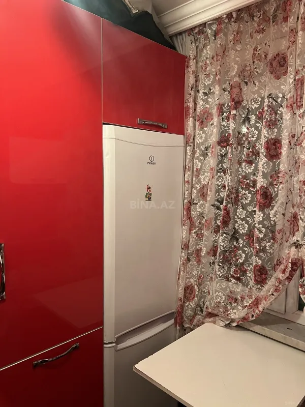 Kirayə verilir 2 otaqlı mənzil 44 m²