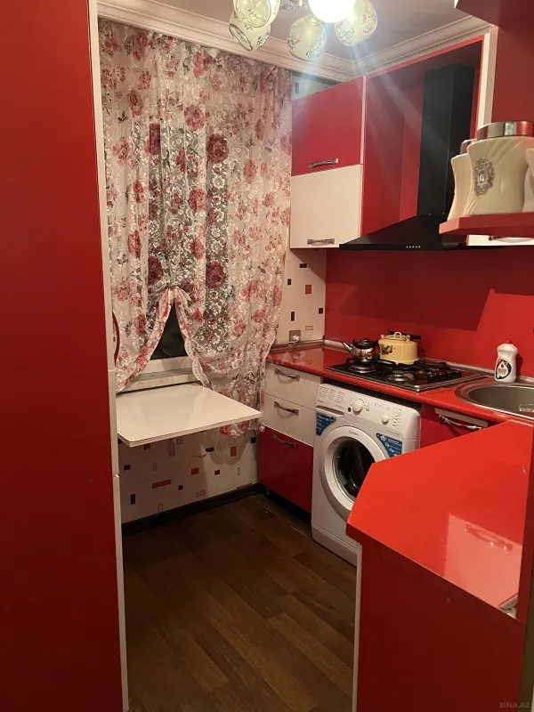 Kirayə verilir 2 otaqlı mənzil 44 m²