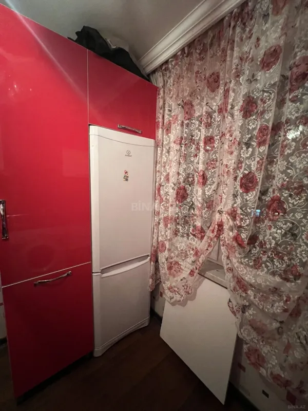 Kirayə verilir 2 otaqlı mənzil 44 m²