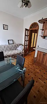 Kirayə verilir 3 otaqlı mənzil 110 m²