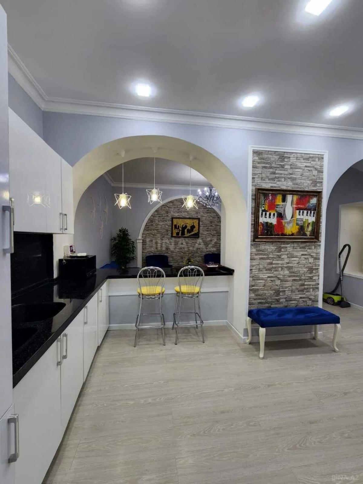 Kirayə verilir 2 otaqlı mənzil 70 m²