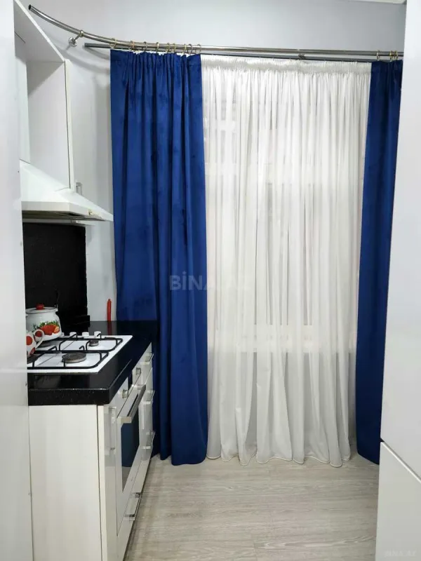 Kirayə verilir 2 otaqlı mənzil 70 m²