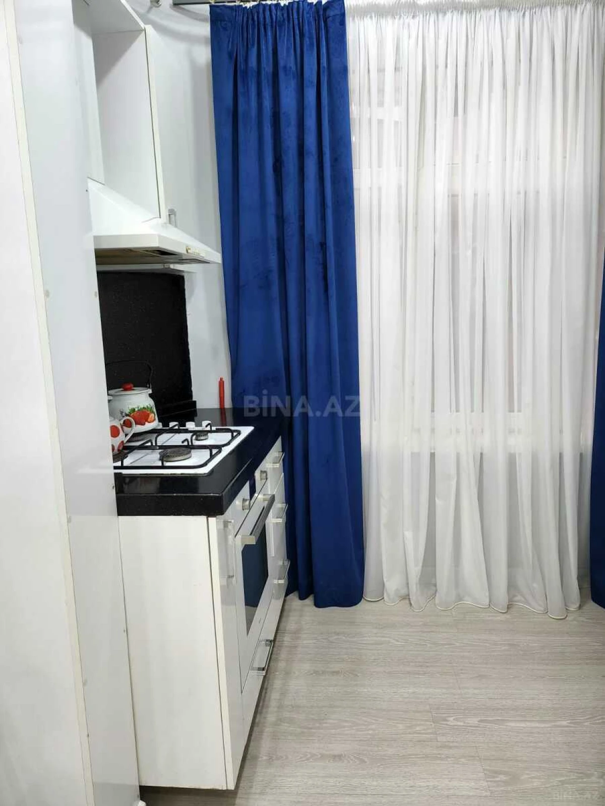 Kirayə verilir 2 otaqlı mənzil 70 m²