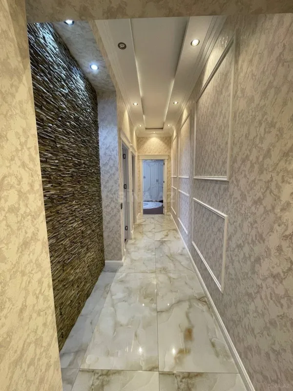 Satılır 3 otaqlı mənzil 120 m²