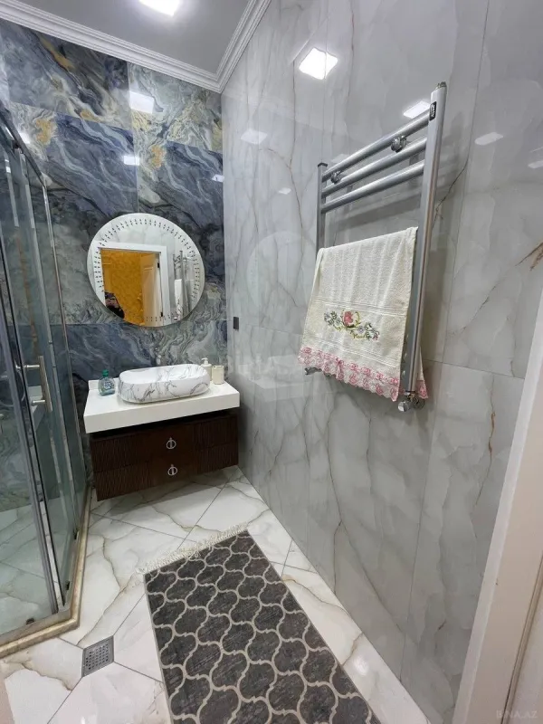 Satılır 3 otaqlı mənzil 120 m²