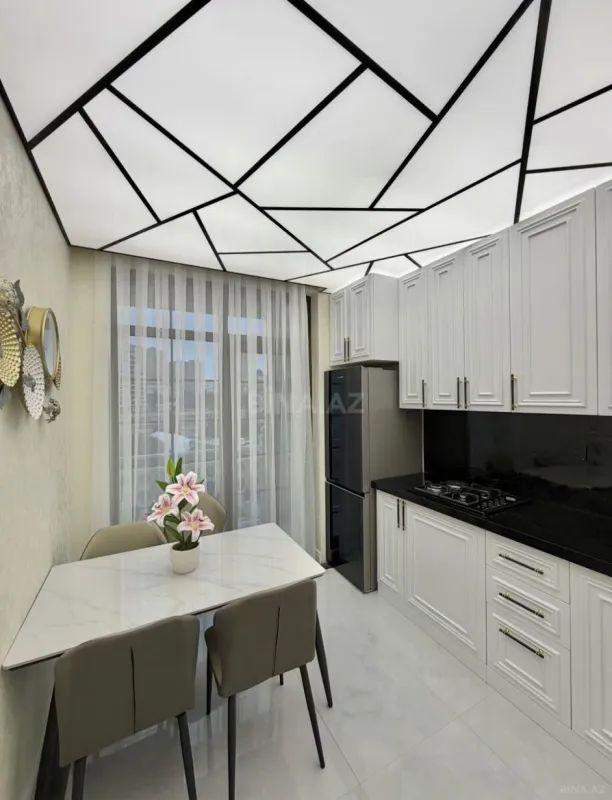 Satılır 3 otaqlı mənzil 100 m²