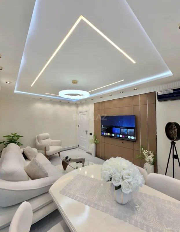 Satılır 3 otaqlı mənzil 100 m²