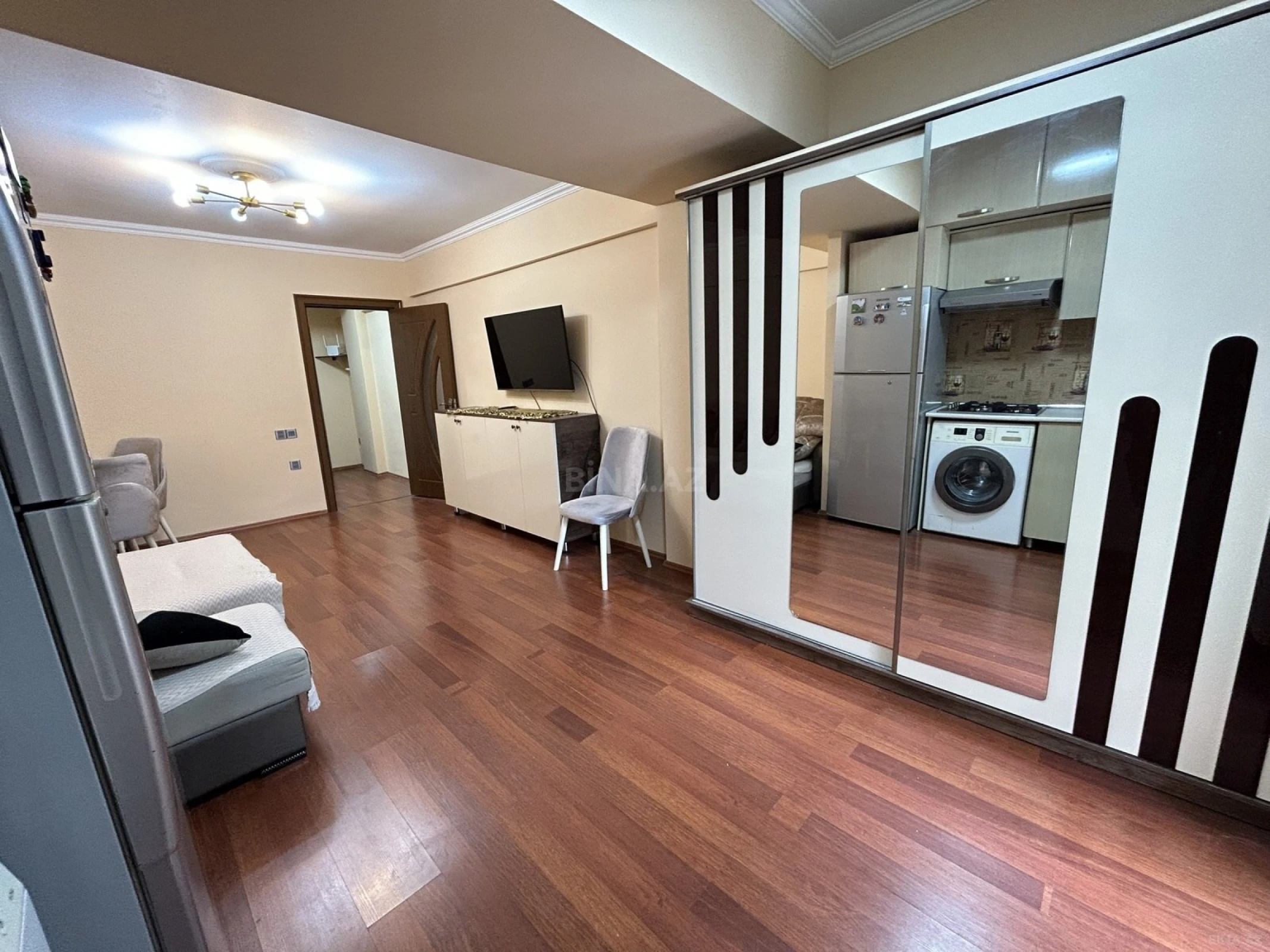 Satılır 1 otaqlı mənzil 36 m²