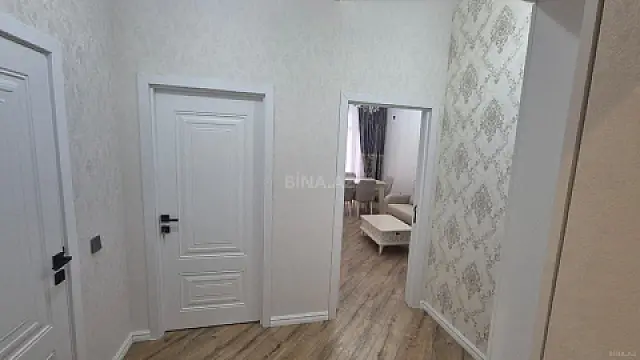 Kirayə verilir 2 otaqlı mənzil 70 m²