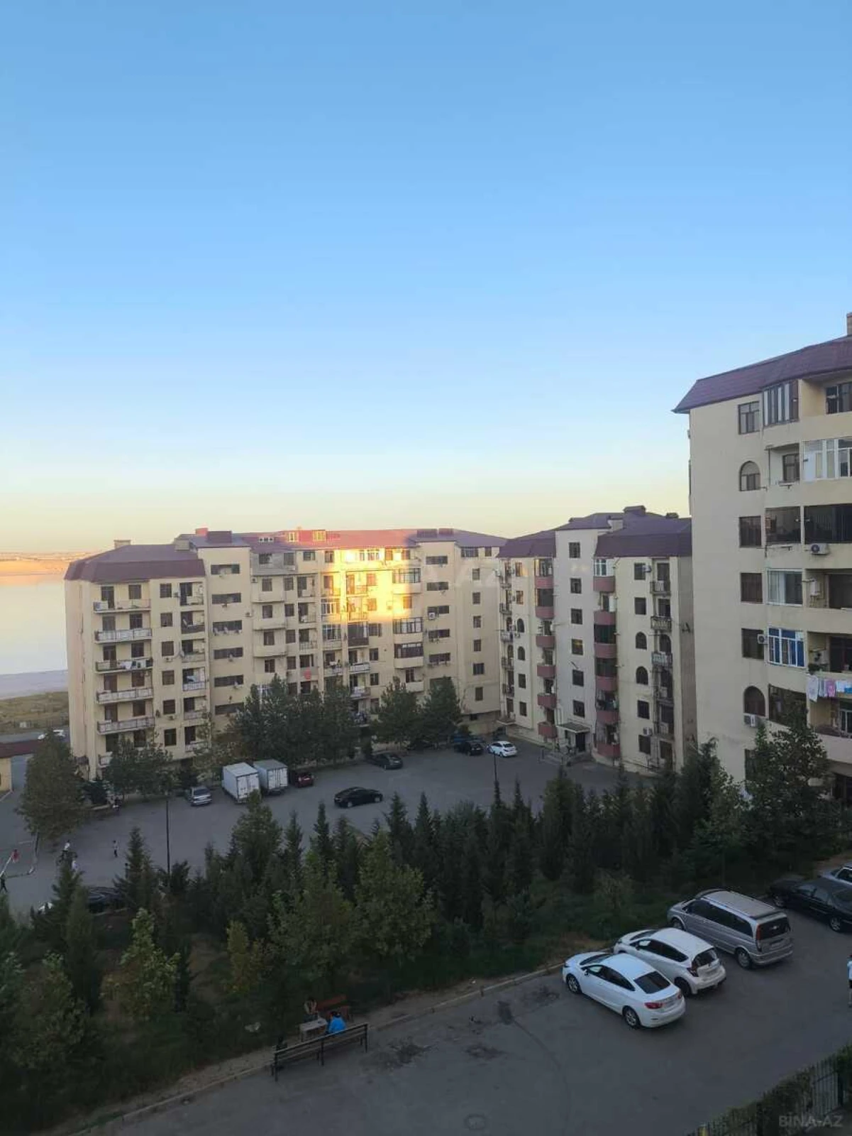 Satılır 3 otaqlı mənzil 90 m²