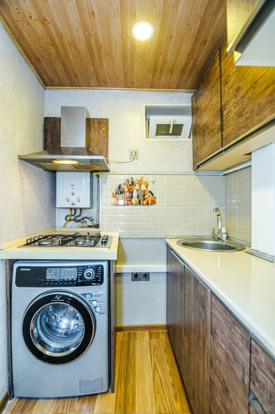 Kirayə verilir 2 otaqlı mənzil 60 m²