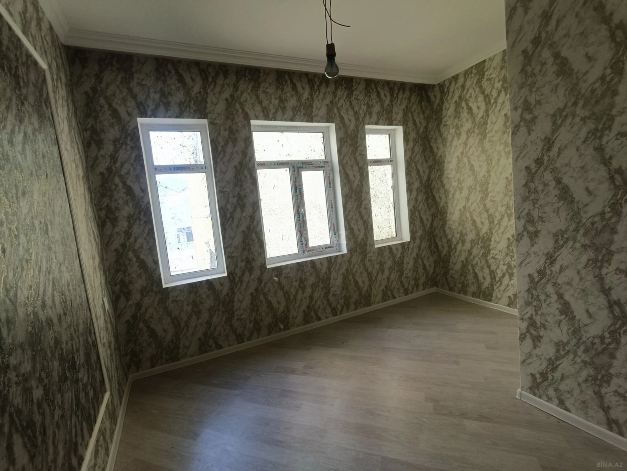 Satılır 3 otaqlı həyət evi 85 m²