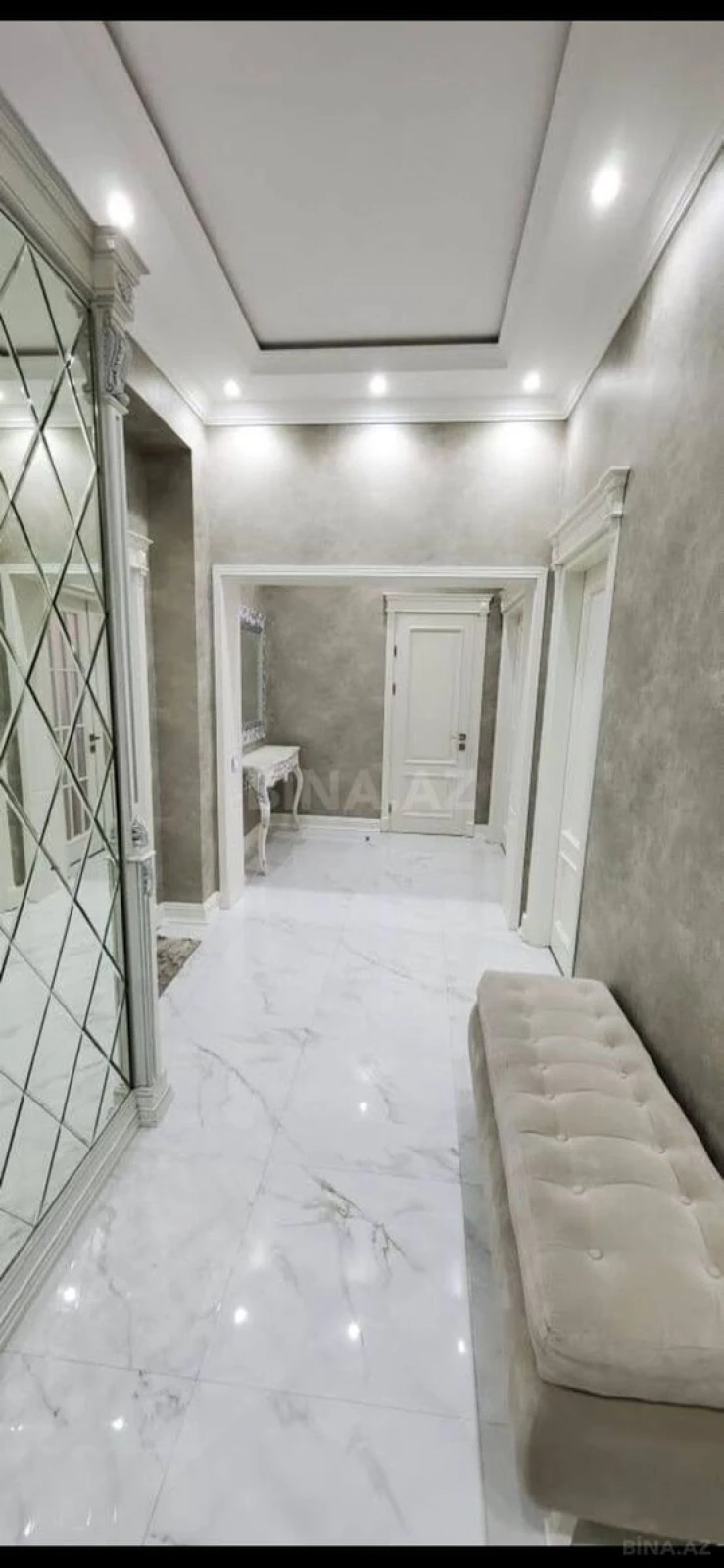 Satılır 3 otaqlı mənzil 110 m²
