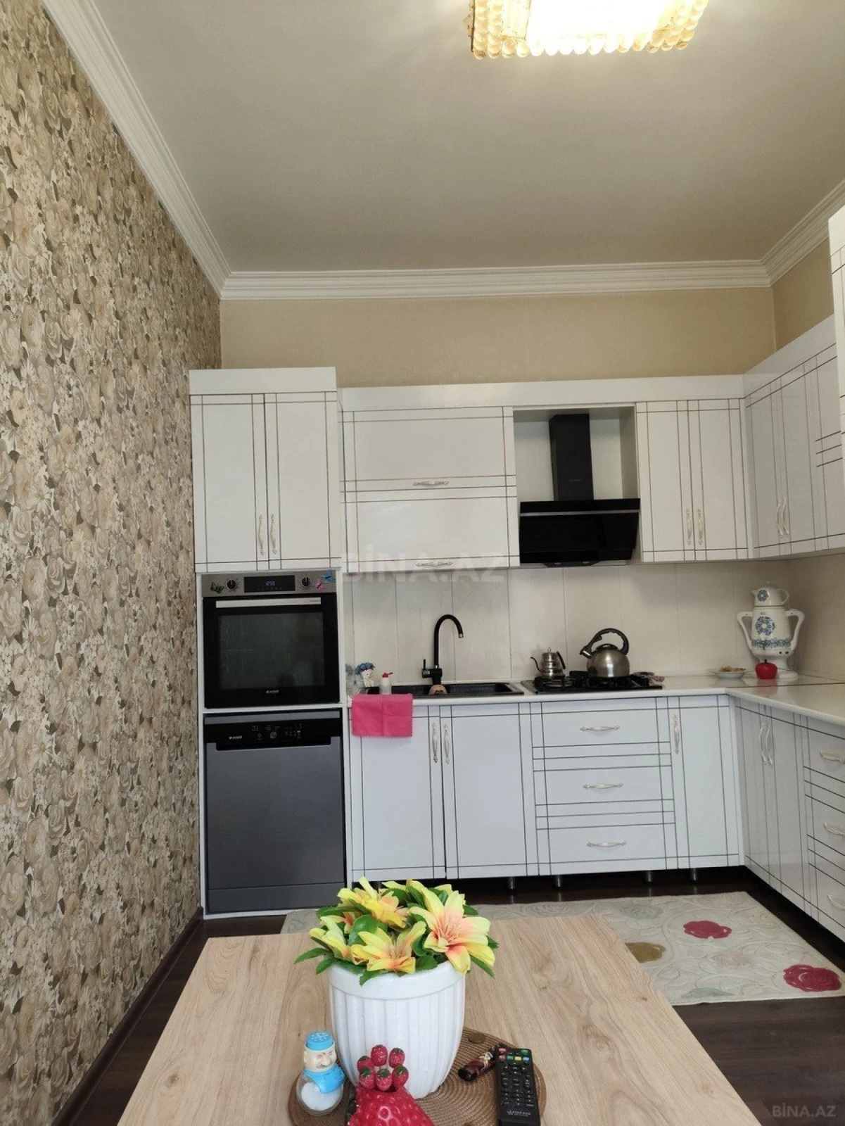 Satılır 4 otaqlı həyət evi 156 m²