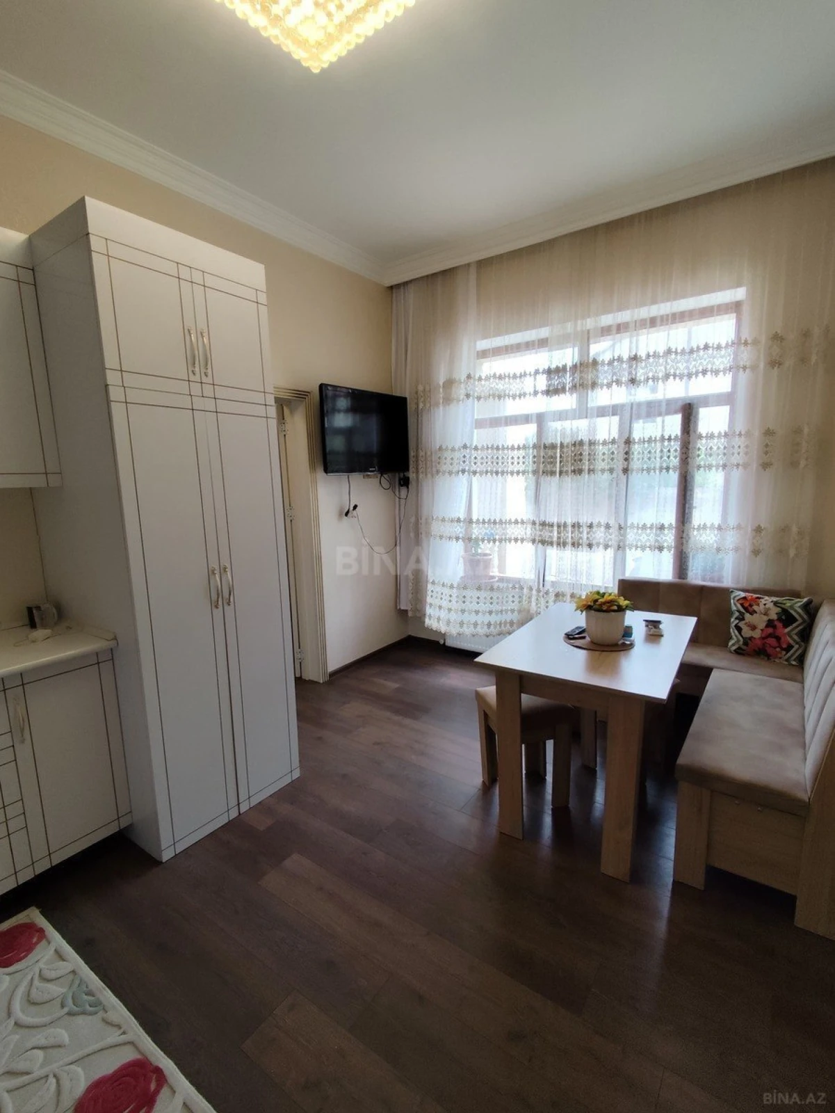 Satılır 4 otaqlı həyət evi 156 m²
