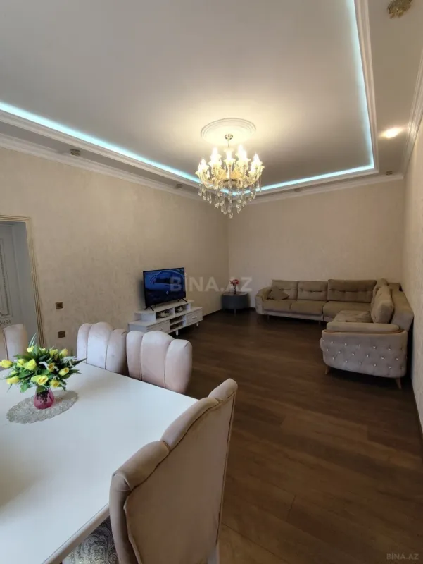 Satılır 4 otaqlı həyət evi 156 m²