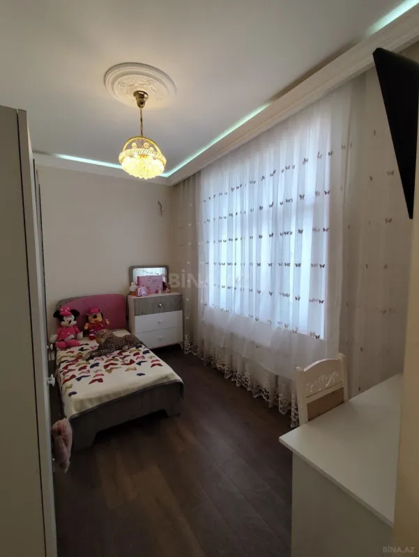 Satılır 4 otaqlı həyət evi 156 m²