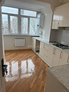 Satılır 3 otaqlı mənzil 80 m²