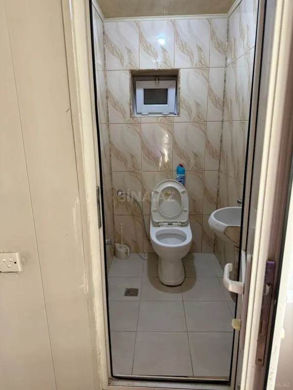 Satılır 5 otaqlı həyət evi 200 m²