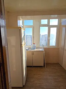 Kirayə verilir 2 otaqlı mənzil 50 m²