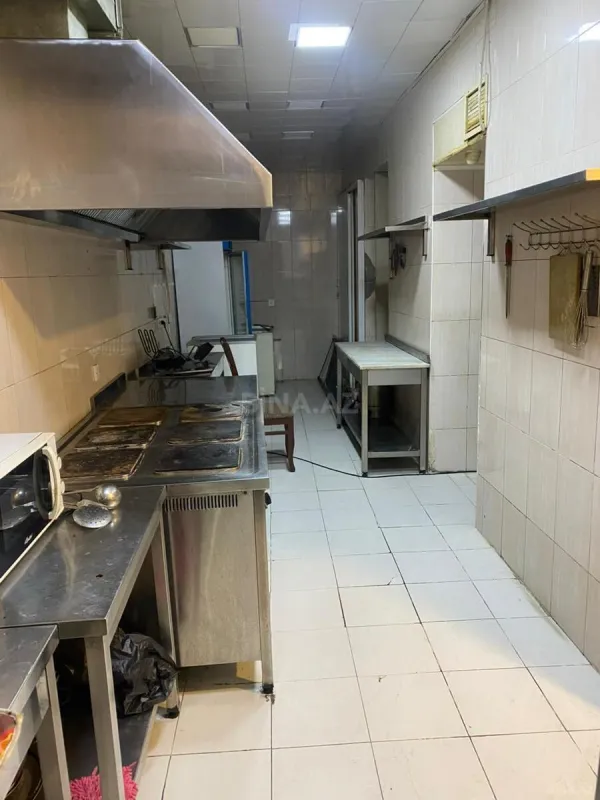 Satılır obyekt 183 m²