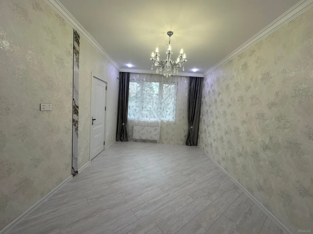 Satılır 2 otaqlı mənzil 33 m²