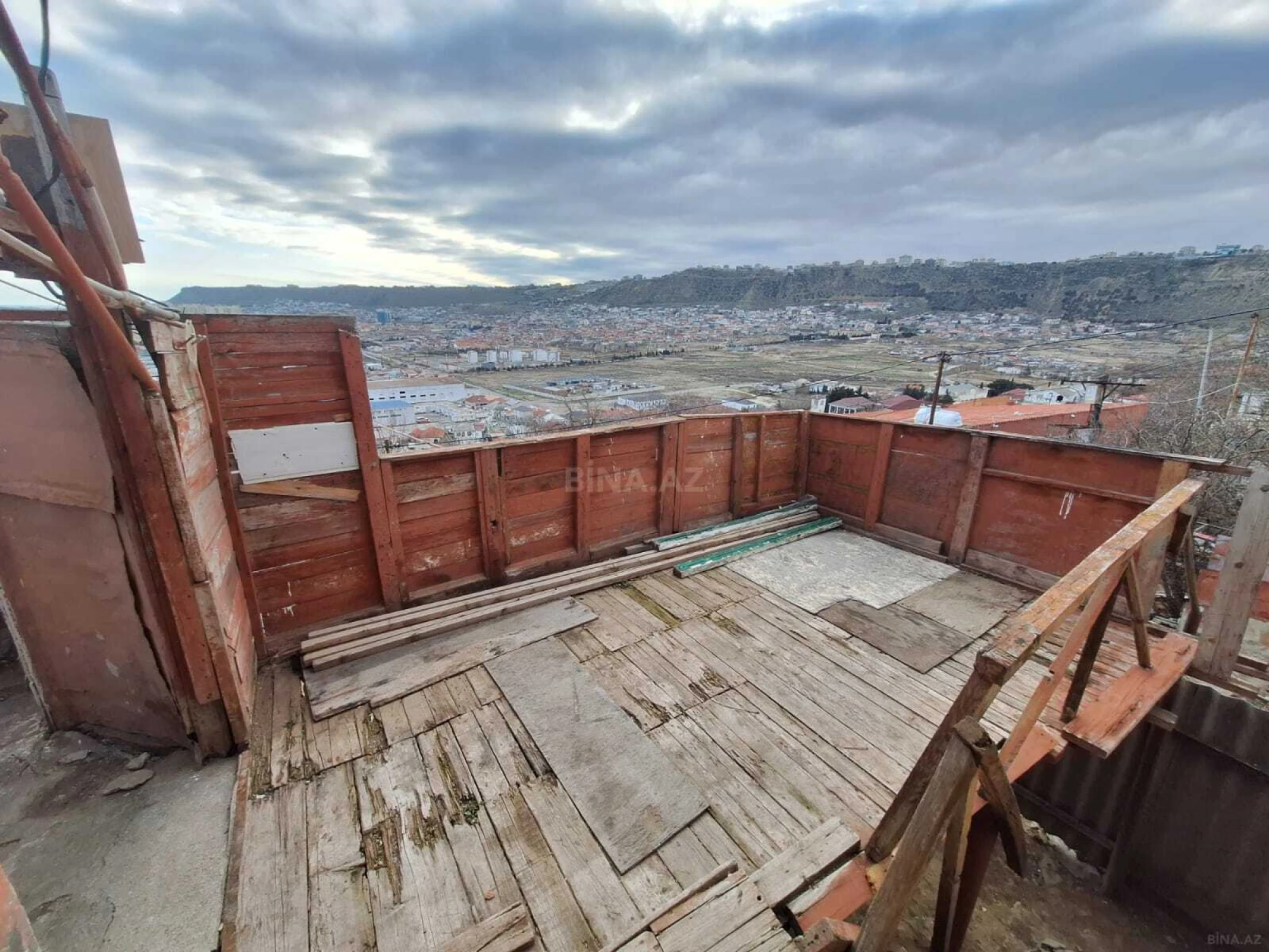 Satılır 2 otaqlı həyət evi 50 m²