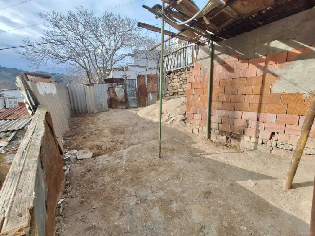 Satılır 2 otaqlı həyət evi 50 m²