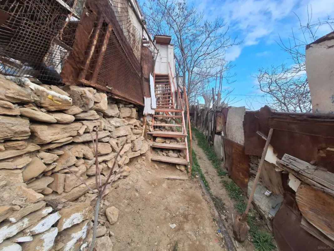 Satılır 2 otaqlı həyət evi 50 m²