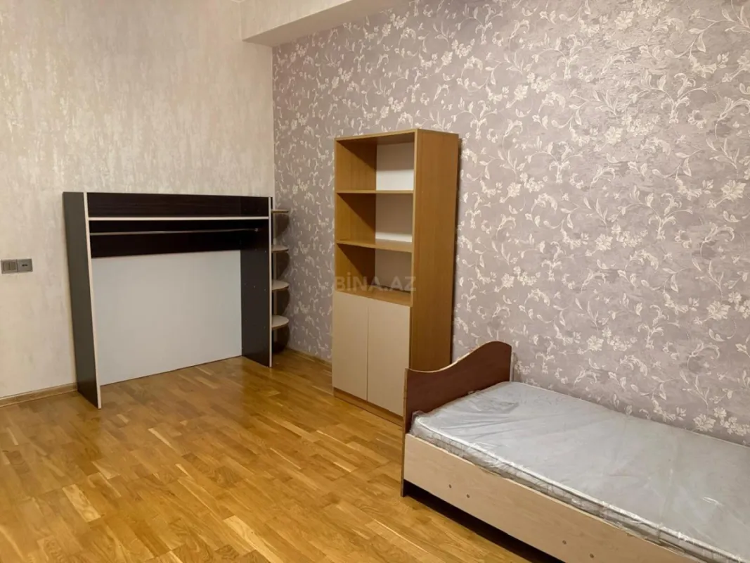 Kirayə verilir 3 otaqlı mənzil 125 m²