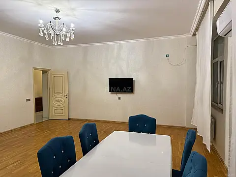 Kirayə verilir 3 otaqlı mənzil 125 m²