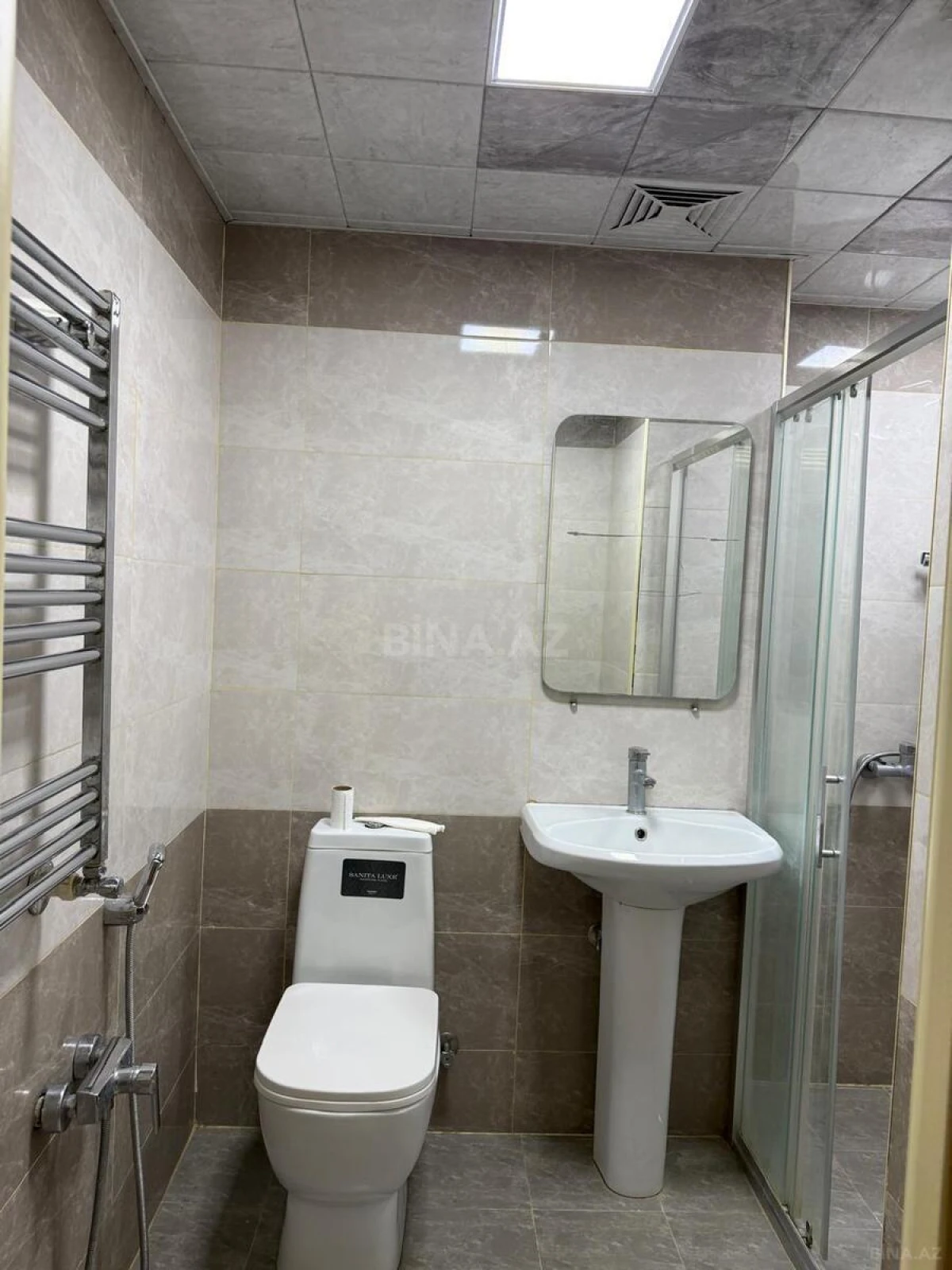Kirayə verilir 3 otaqlı mənzil 125 m²