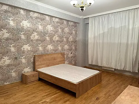 Kirayə verilir 3 otaqlı mənzil 125 m²