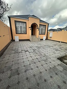 Satılır 4 otaqlı həyət evi 100 m²